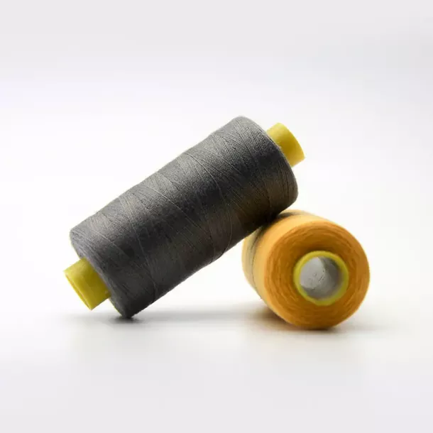 پالئیےسٹر سلائی تھریڈ 40/2 500M*3CONES پالئیےسٹر سلائی تھریڈ 40/2 500M*3CONES